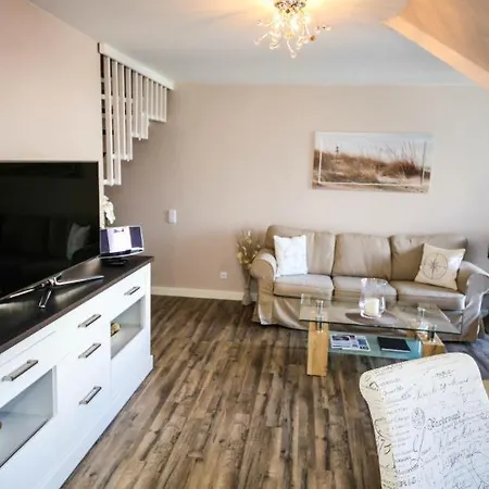 公寓 Ferienwohnung Ostseeliebe 沙博伊茨