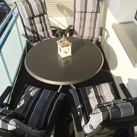 Ferienwohnung Ostseeliebe * 沙博伊茨